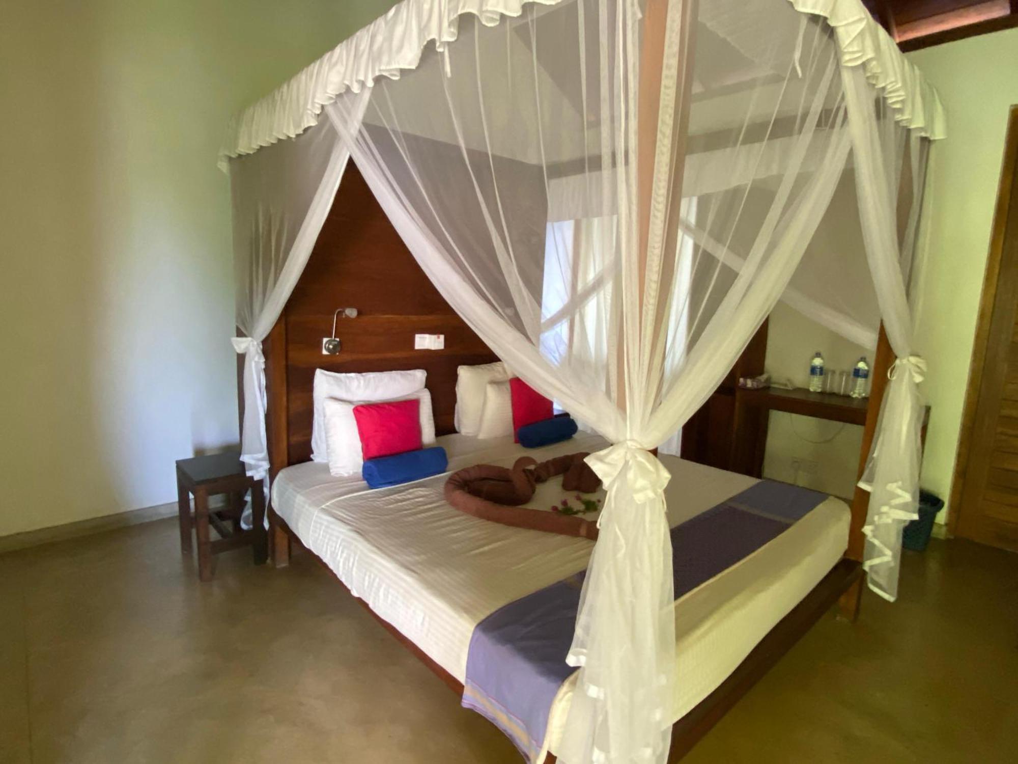 Silent Cabana And Restaurant Marakolliya, Tangalle Exterior foto
